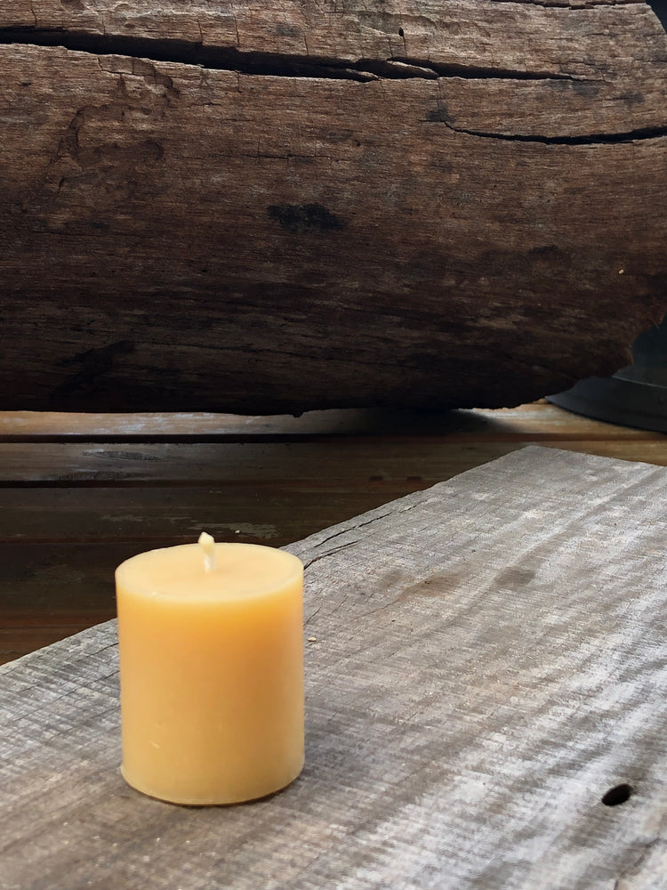 Beeswax Mini Pillar Candle - Small